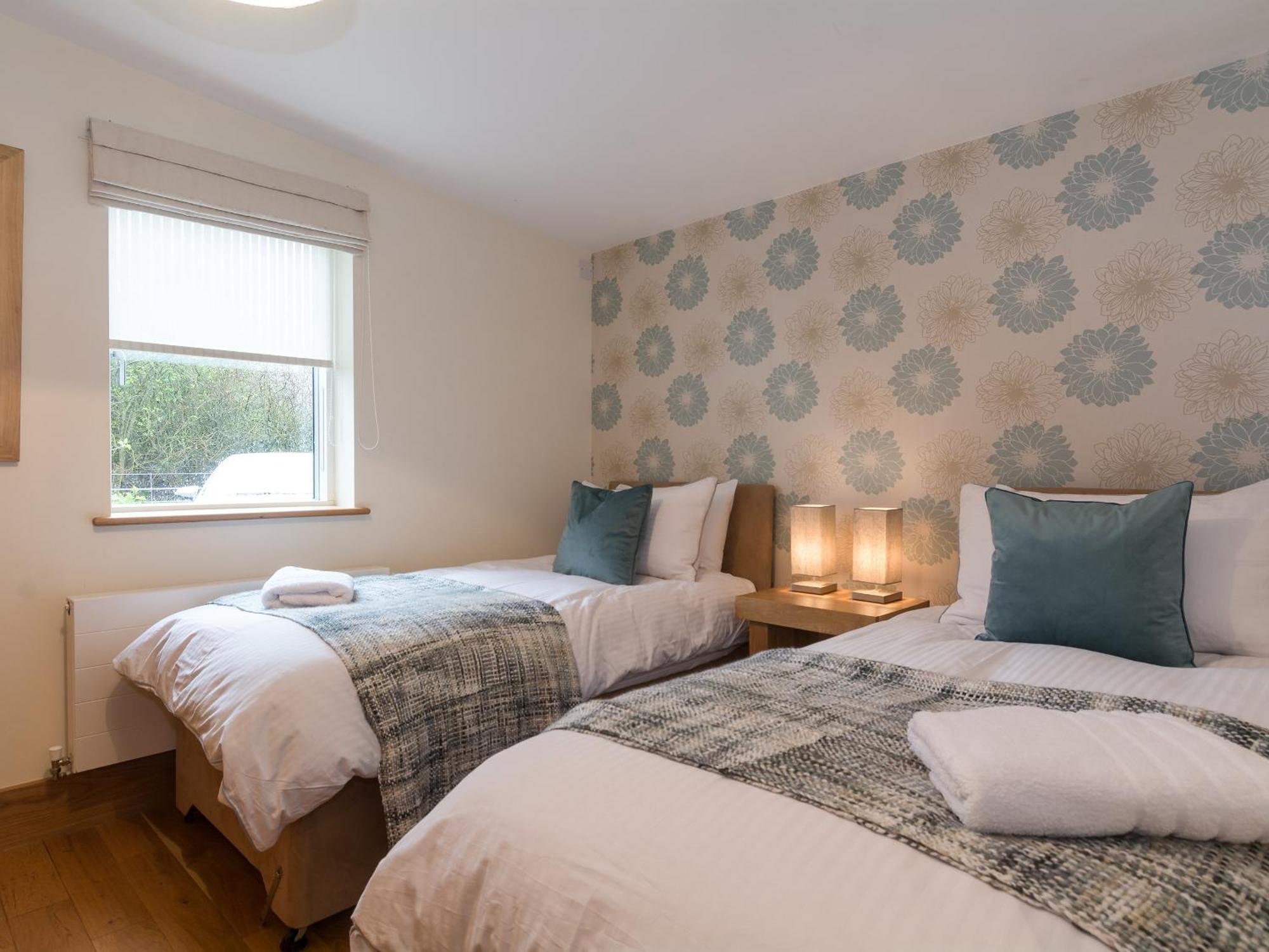 Coot Lodge Somerford Keynes Exteriör bild